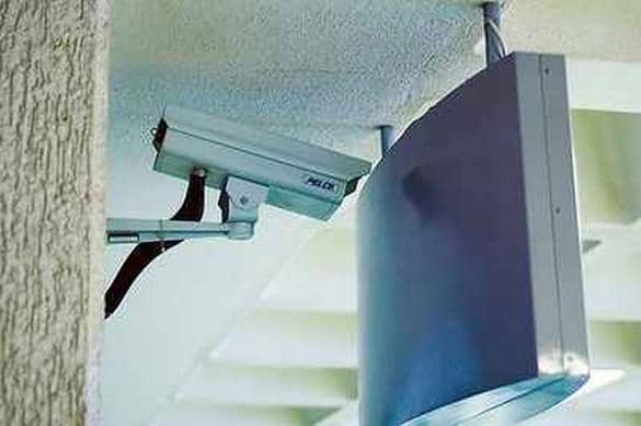 funniest-construction-mistakes-camera