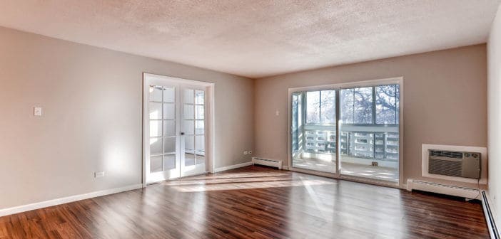 675 S Alton Way Unit 10B-print-004-6-Living Room-2700x1803-300dpi