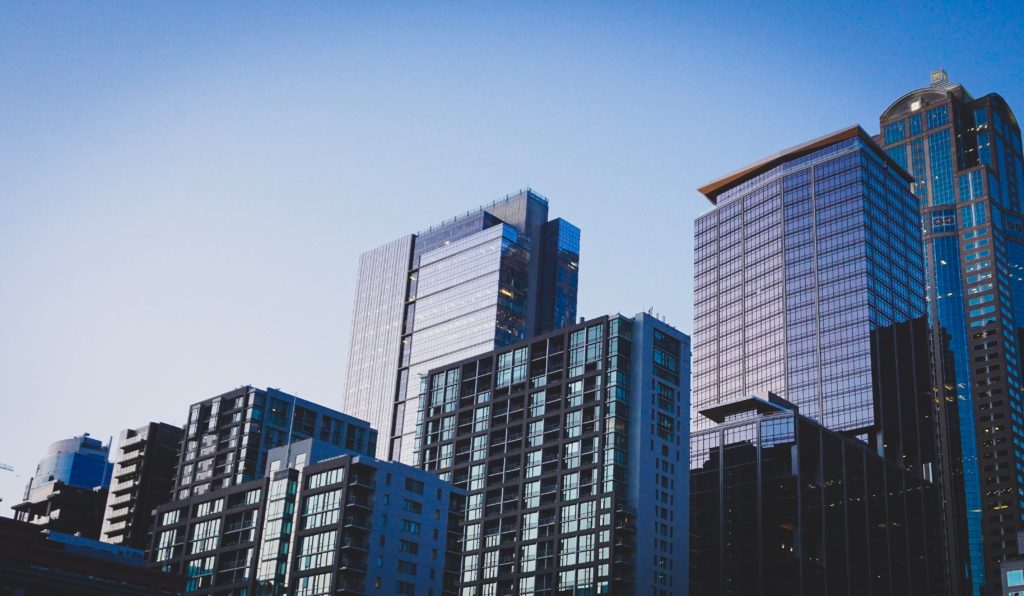Expert or Amateur? Do You Know Who Your Real Estate Syndicator Is?