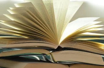 5 Classic Books On Real Estate Investing To Buy This Holiday