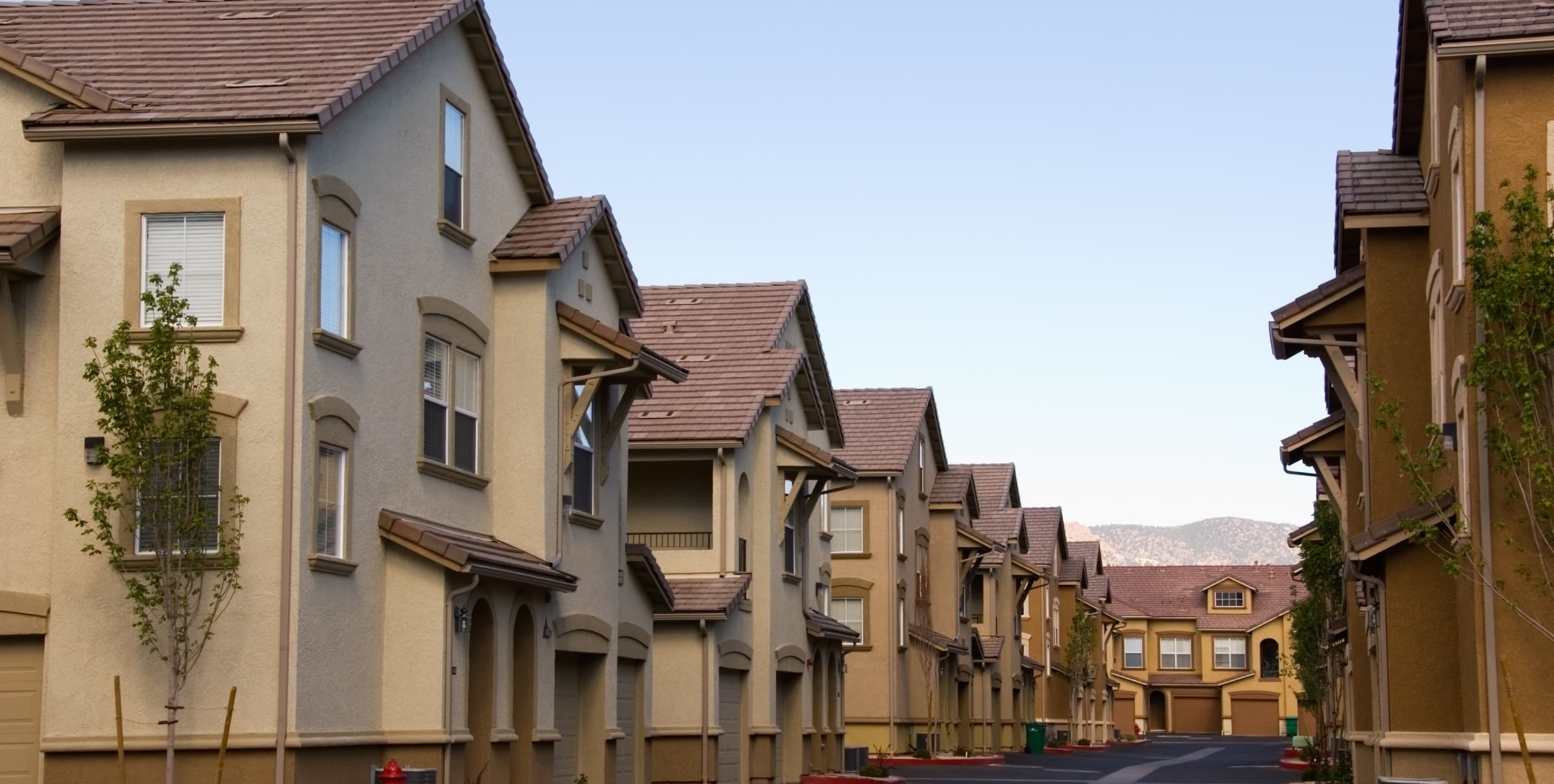 townhomes in arid region