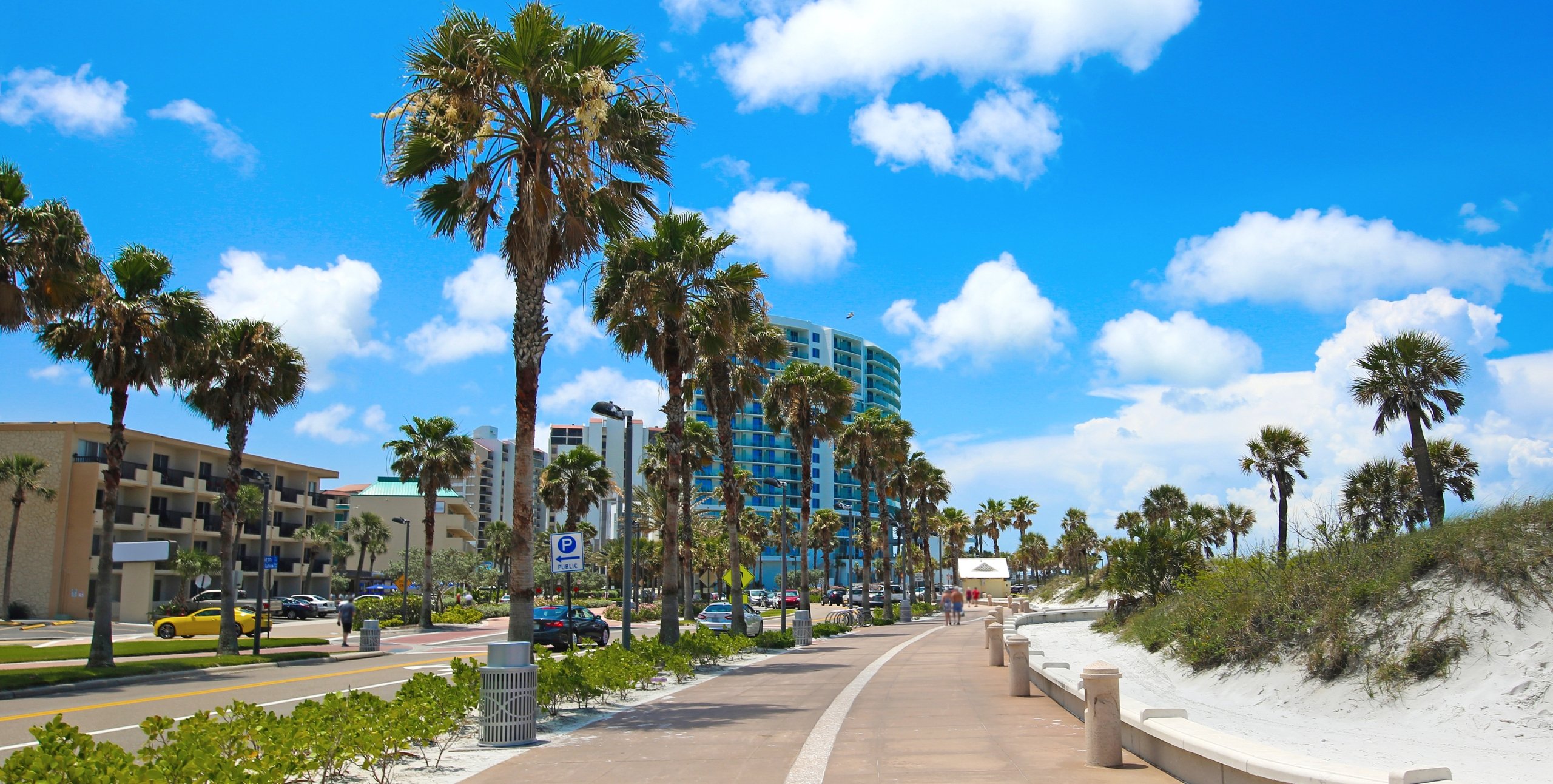 florida beach walkway