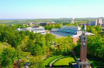 Market Madness: 10 College Markets That Are Great for Cash Flow