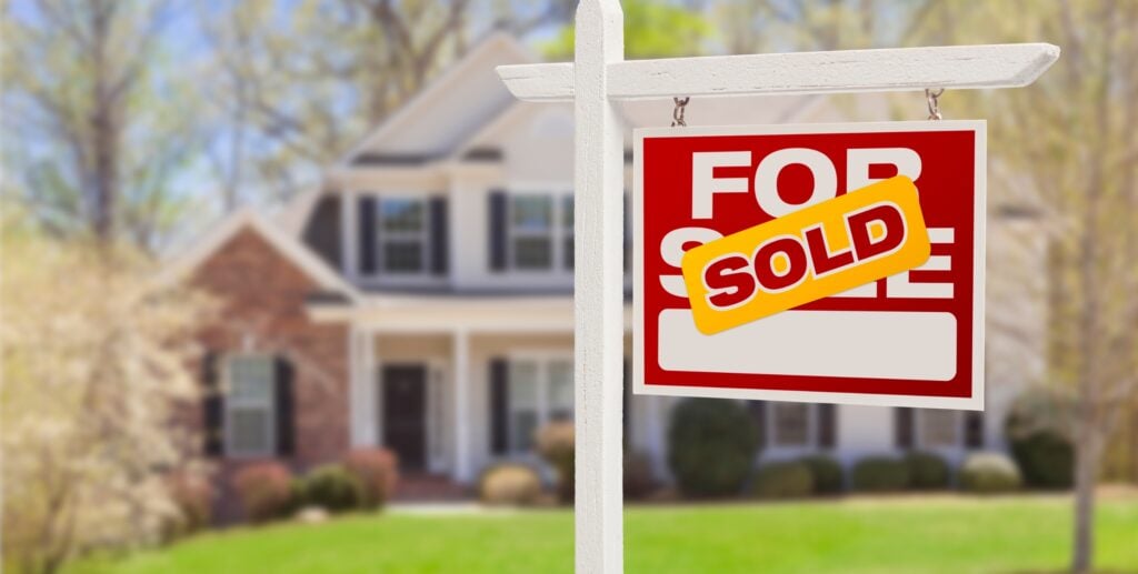 Investor Purchases Stay Flat in Q3—Here is Tips on how to Get Forward of the Competitors
