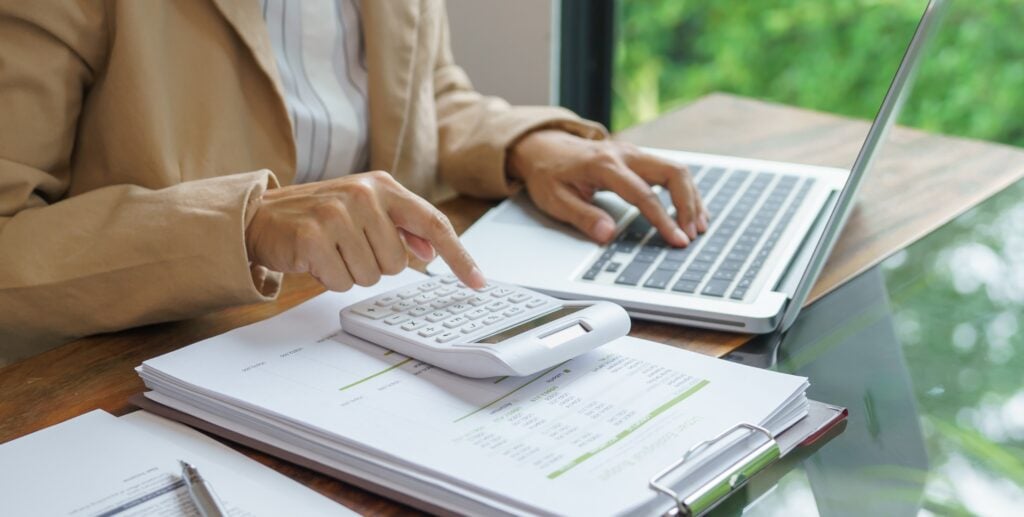 Passive Real Estate Investments Can Be Risky—These are the Red and Green Flags to Look For