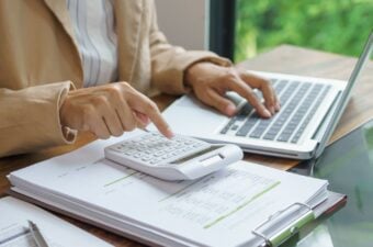 Passive Real Estate Investments Can Be Risky—These are the Red and Green Flags to Look For
