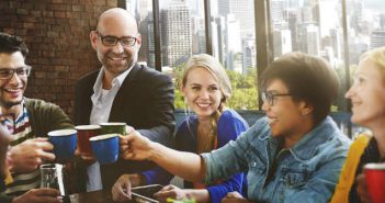 Why Crowdfunding is Becoming a Widespread Way for Investors to Enhance Their Finances give-thanks