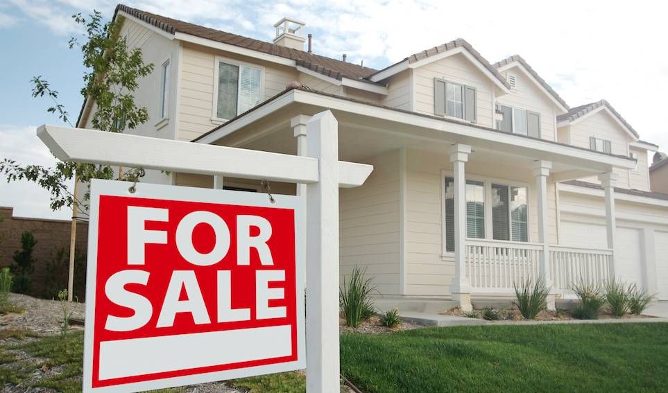 How to Save Your House Flips When They Don't Sell